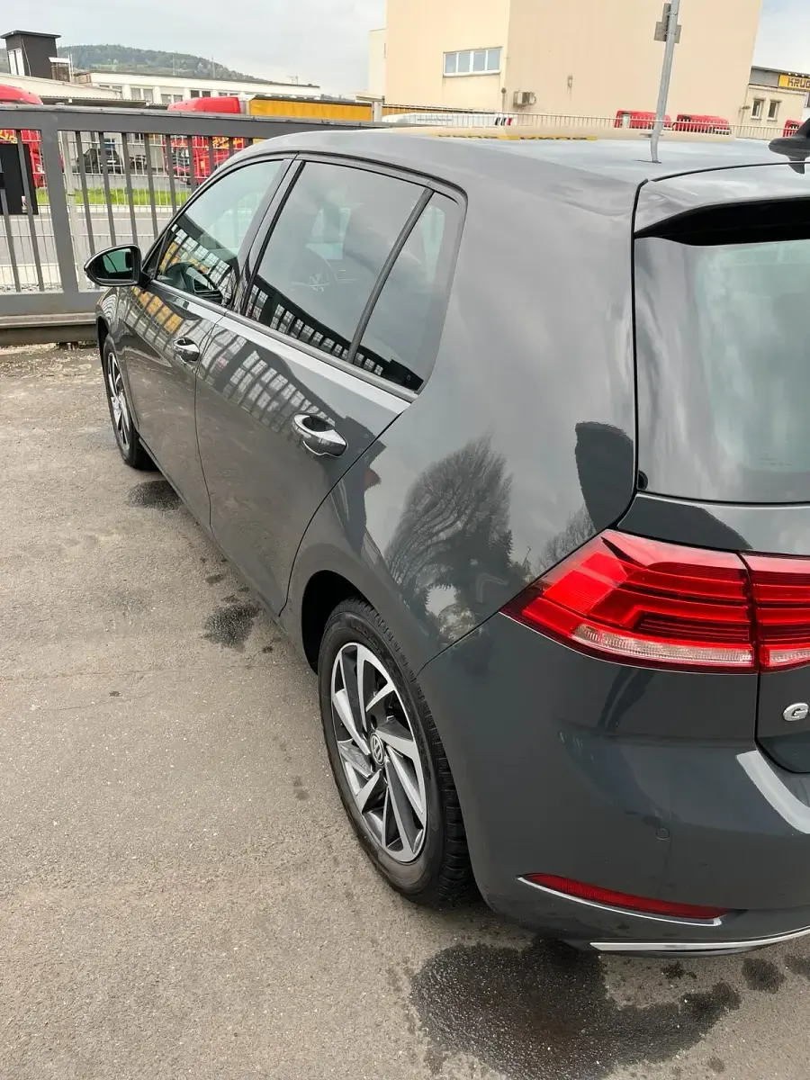 Gebraucht VW Golf VII Edition 150 PS (110 kW) 2017 Grau Limousine