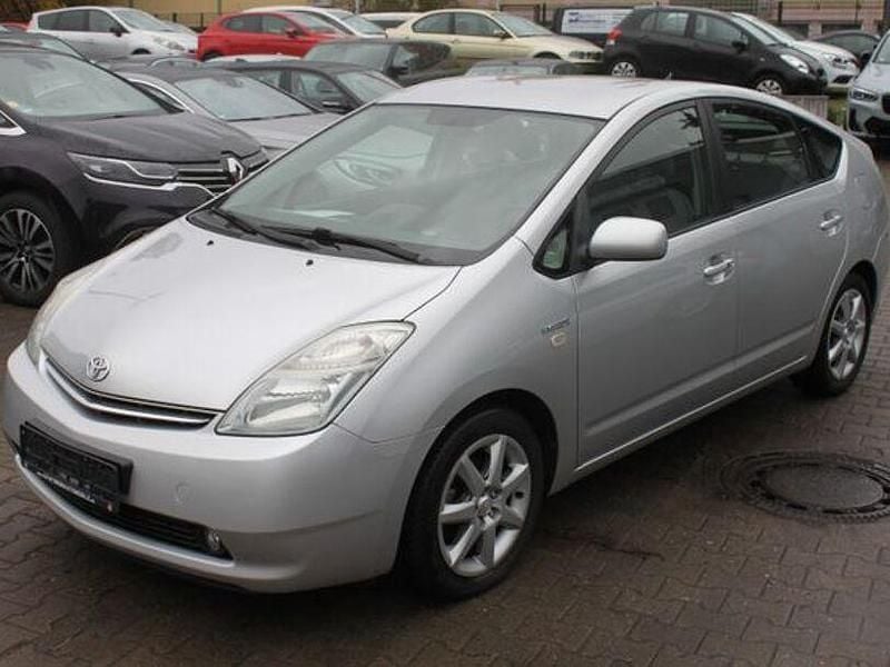 Ultra silver Gebraucht 2007 Toyota Prius Executive Kleinwagen | 5.400 € (Fairer Preis) - Bild 1/4