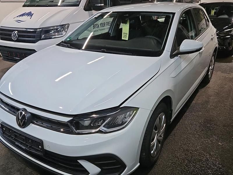 Weiß Gebraucht 2022 VW Polo Kleinwagen | 13.455 € (Superpreis) - Bild 1/4
