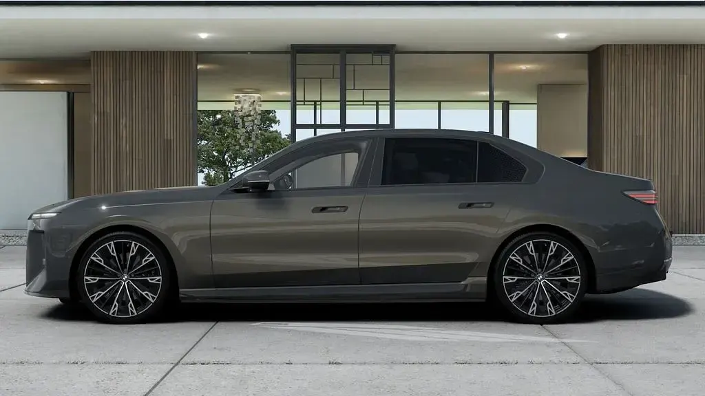 Neu BMW i7 Performance 400 kW (544 PS) 2026 Grau Limousine