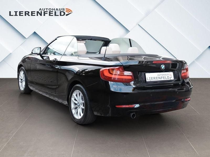 Gebraucht BMW 218 136 PS (100 kW) 2015 Schwarz ii Cabrio
