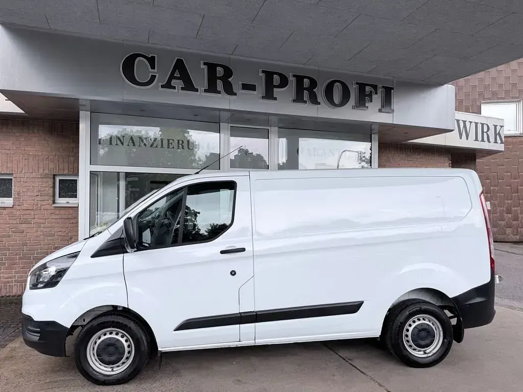 Second-hand Ford Transit Custom 105 CP (77 kW) 2021 Alb Monovolum