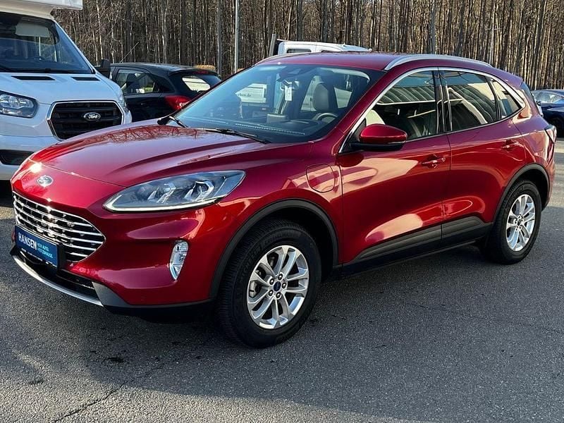 Gebraucht Ford Kuga Titanium 224 PS (164 kW) 2021 Rot SUV