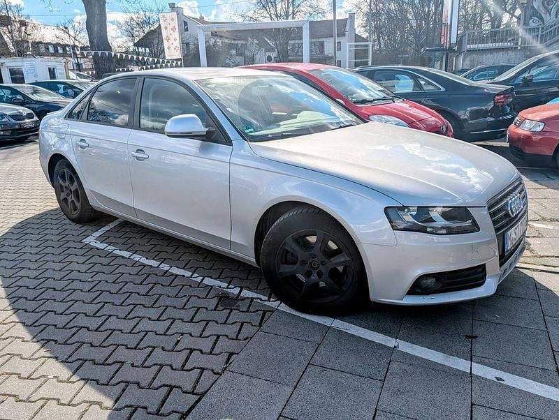 Gebraucht Audi A4 Attraction 160 PS (117 kW) 2008 Silber Limousine