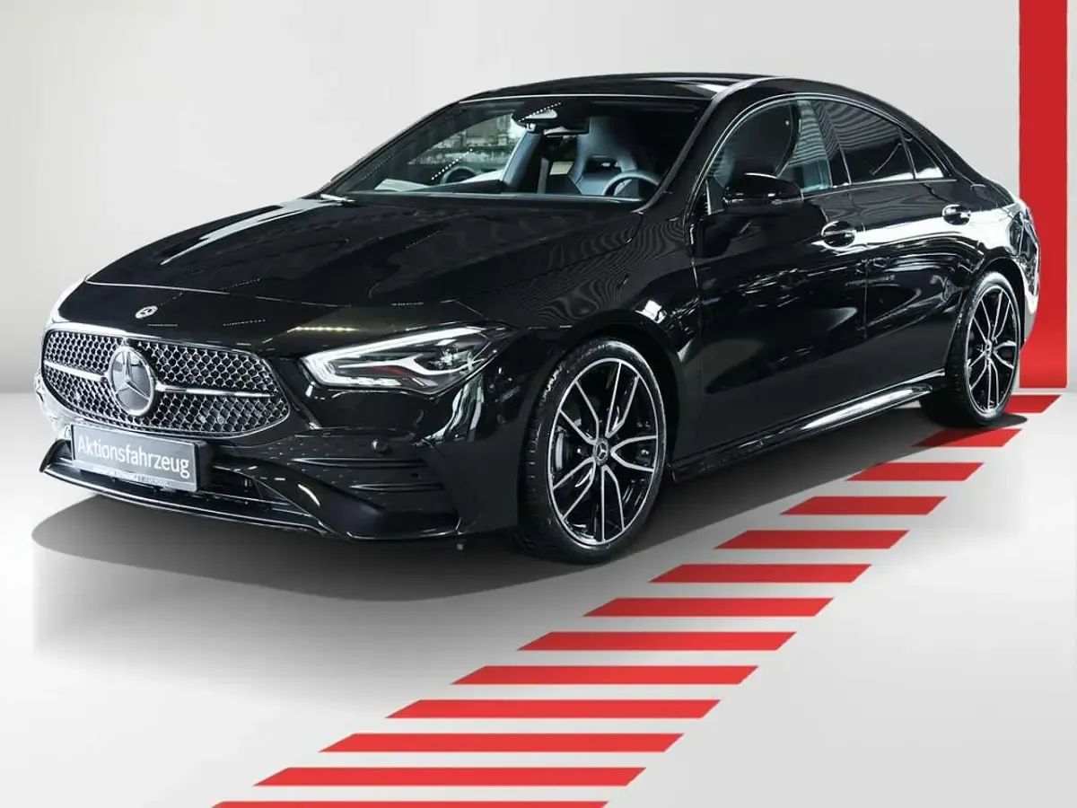 Gebraucht Mercedes CLA180 AMG 136 PS (100 kW) 2026 Metalliclack kosmosschwarz Coupé