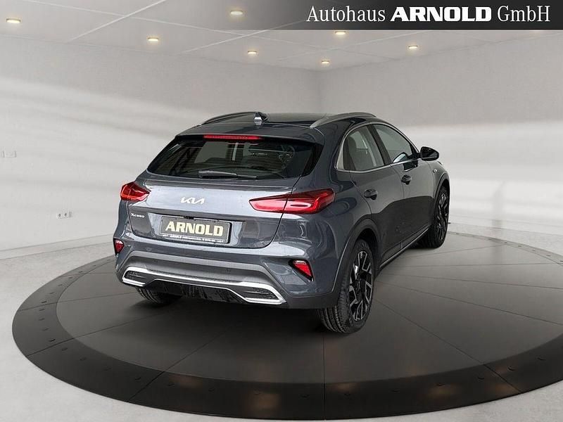 Neu Kia XCeed Comfort 140 PS (102 kW) 2026 Grau SUV