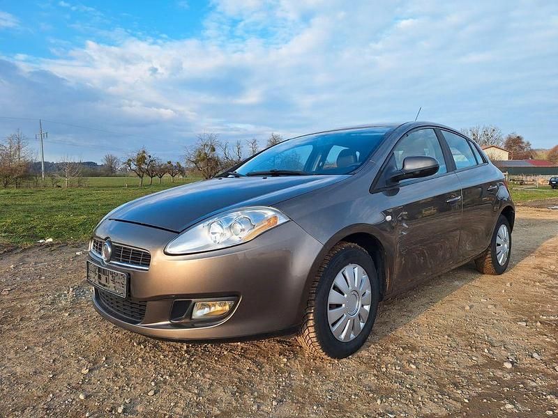 Gebraucht Fiat Bravo Dynamic 90 PS (66 kW) 2007 Kleinwagen