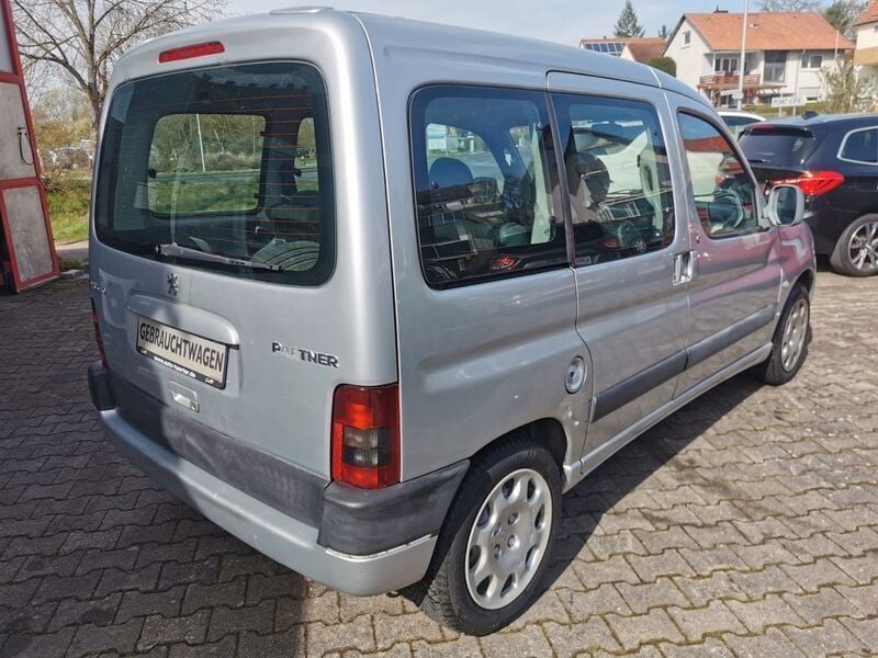 Gebraucht Peugeot Partner Premium 109 PS (80 kW) 2003 Grau Van / Kleinbus