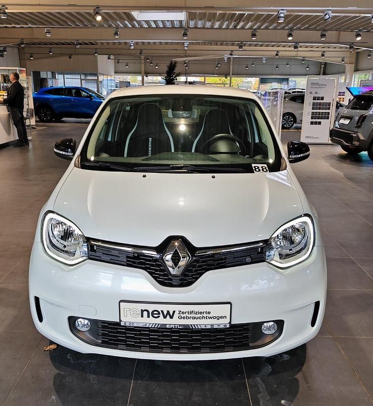 Gebraucht Renault Twingo Techno 60 kW (82 PS) 2023 Weiß Kleinwagen