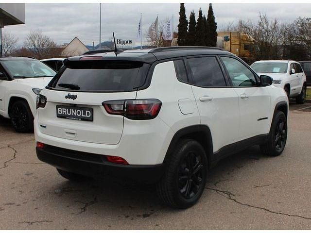 Gebraucht Jeep Compass 239 PS (175 kW) 2023 Alpine white SUV