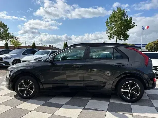 Gebraucht Kia Niro Vision 182 PS (133 kW) 2022 Grau SUV
