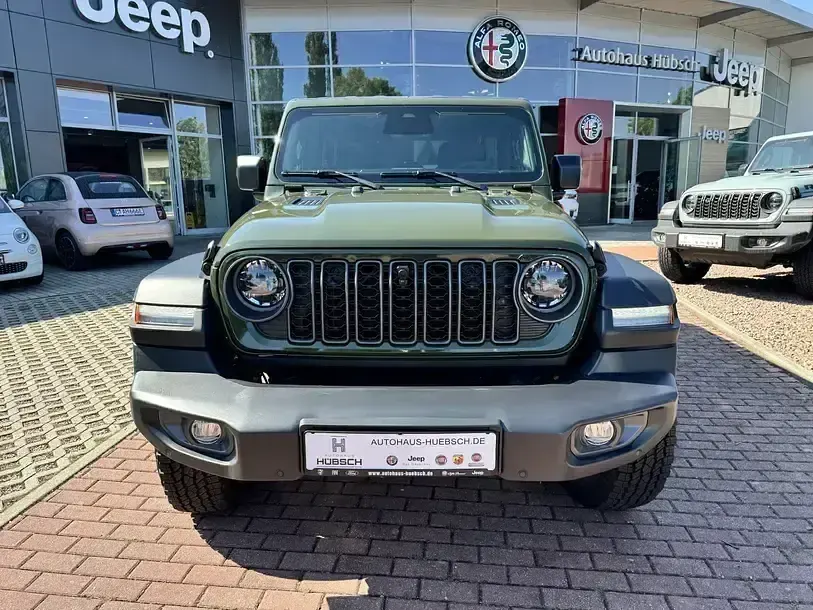 Gebraucht Jeep Wrangler Unlimited Rubicon 272 PS (200 kW) 2024 Blau SUV