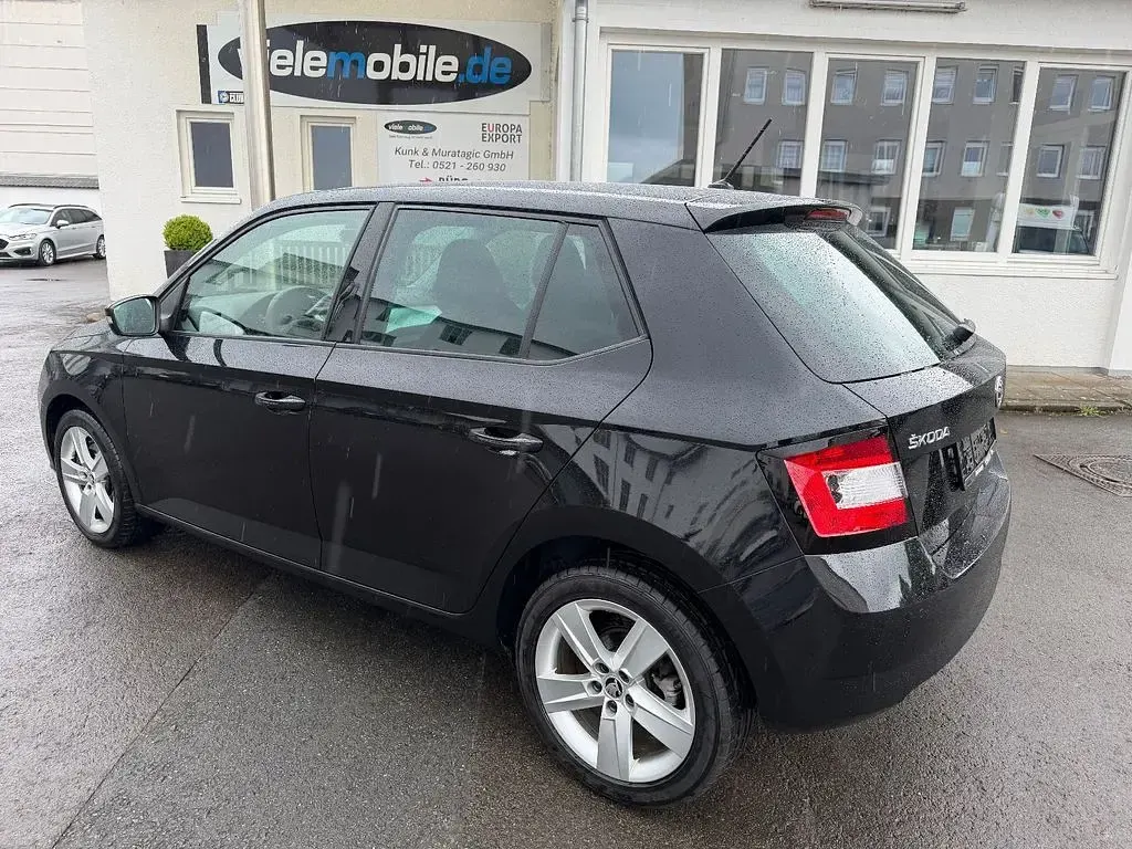 Gebraucht Skoda Fabia Comfort 110 PS (80 kW) 2015 Schwarz Limousine