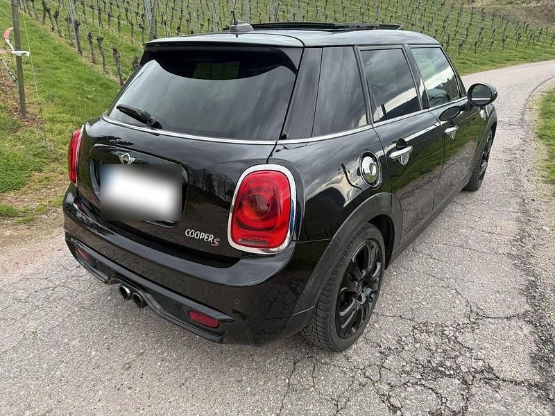 Gebraucht Mini Cooper S Chili 192 PS (141 kW) 2016 Schwarz Kleinwagen