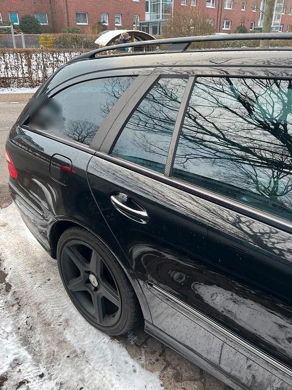 Gebraucht Mercedes E320 Sport 224 PS (164 kW) 2005 Schwarz Kombi