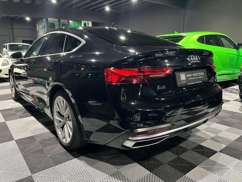 Gebraucht Audi A5 Sportback Advanced 204 PS (150 kW) 2021 Schwarz Kleinwagen