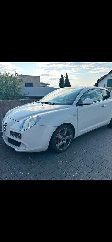 Weiß Gebraucht 2009 Alfa Romeo MiTo Kleinwagen | 1.700 € (Superpreis) - Bild 1/4