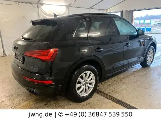 Gebraucht Audi Q5 S-Line 204 PS (150 kW) 2022 Mythosschwarz (metallic) SUV