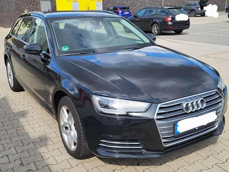 Gebraucht Audi A4 150 PS (110 kW) 2018 Schwarz Kombi