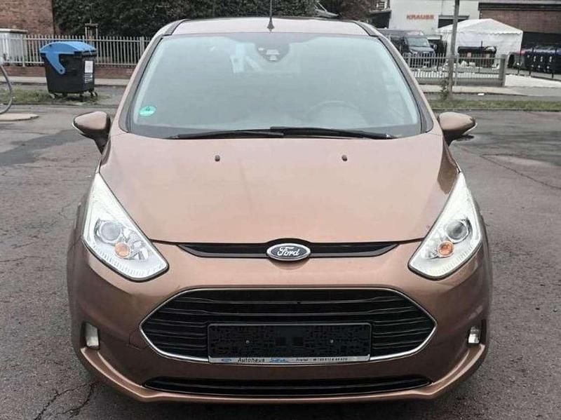 Gebraucht Ford B-MAX Trend 101 PS (74 kW) 2012 Braun Van / Kleinbus
