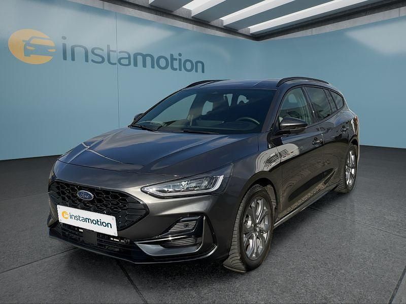 Grau Gebraucht 2023 Ford Focus ST-Line Kombi | 23.099 € (Fairer Preis) - Bild 1/4