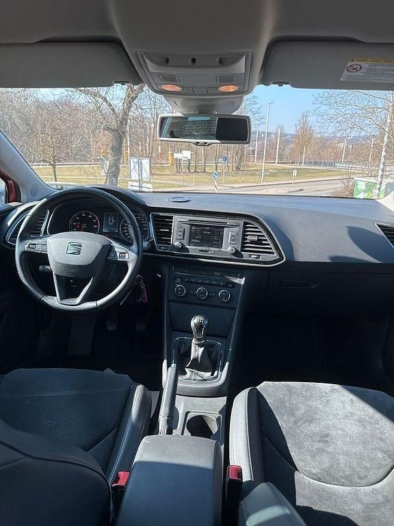 Gebraucht Seat Leon ST Style 105 PS (77 kW) 2014 Rot Kombi