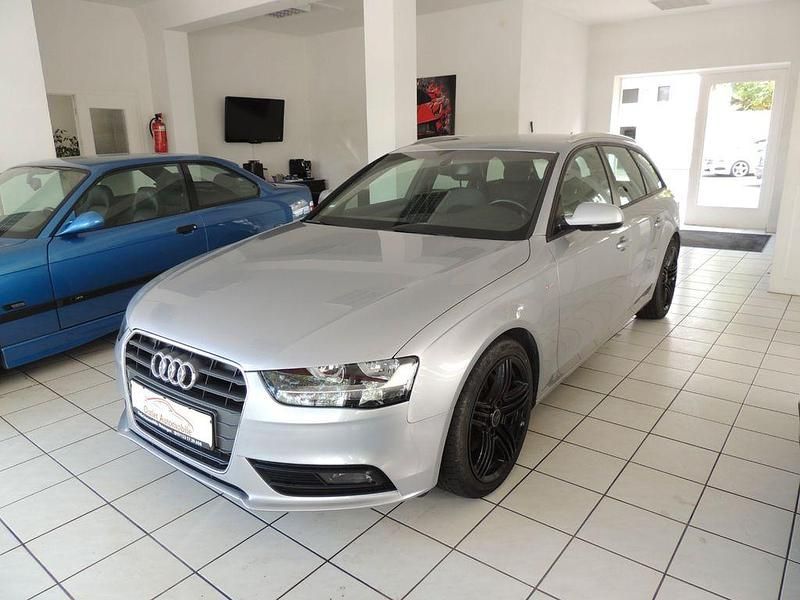 Silber Gebraucht 2015 Audi A4 S-Line Kombi | 14.999 € (Fairer Preis) - Bild 1/4