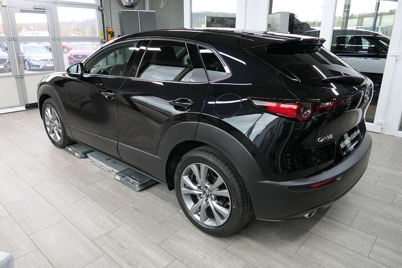 Neu Mazda CX-30 Exclusive 140 PS (102 kW) 2026 Schwarz SUV