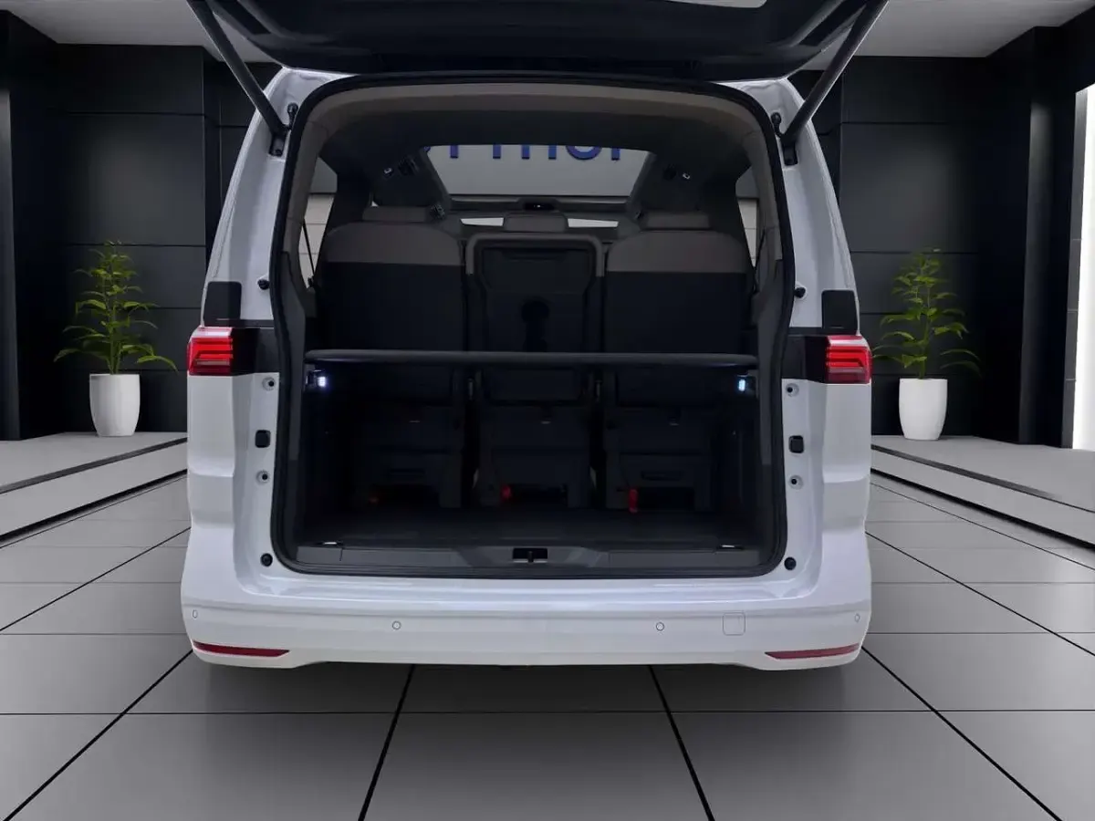 Neu VW Multivan Goal 150 PS (110 kW) 2026 Candyweiß Van / Kleinbus