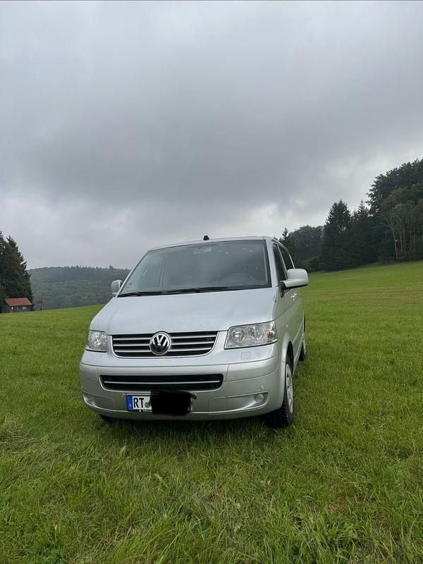 Silber Gebraucht 2005 VW Multivan Van | 9.490 € - Bild 1/4