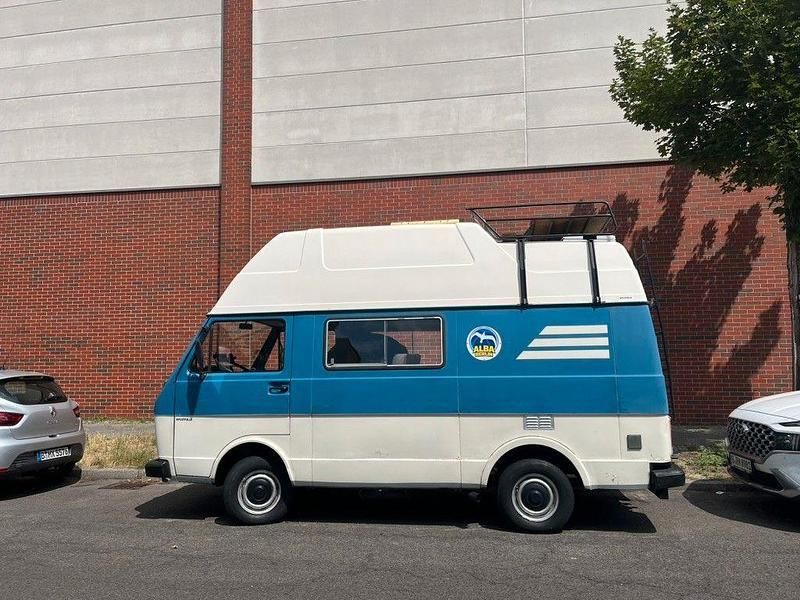 Blau Gebraucht 1990 VW LT Van | 16.999 € - Bild 1/4
