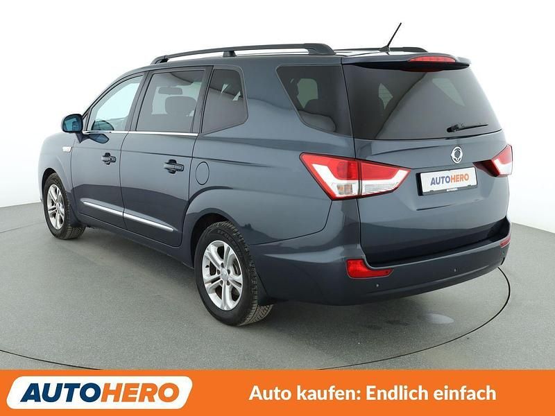 Gebraucht Ssangyong (KGM) Rodius 178 PS (130 kW) 2017 Grau Van / Kleinbus
