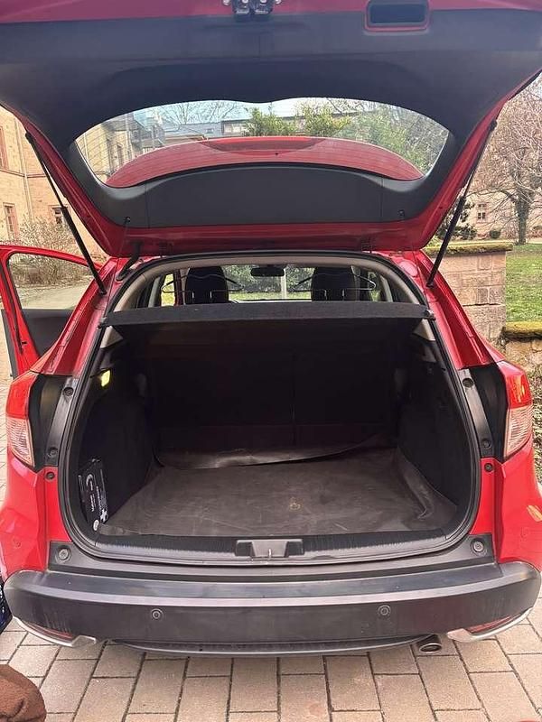 Gebraucht Honda HR-V Comfort 120 PS (88 kW) 2016 Rot SUV