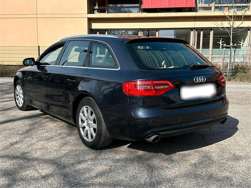 Gebraucht Audi A4 170 PS (125 kW) 2012 Kombi