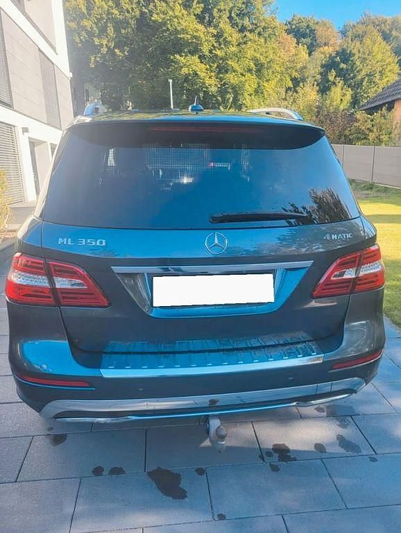 Gebraucht Mercedes ML350 306 PS (225 kW) 2013 Grau SUV