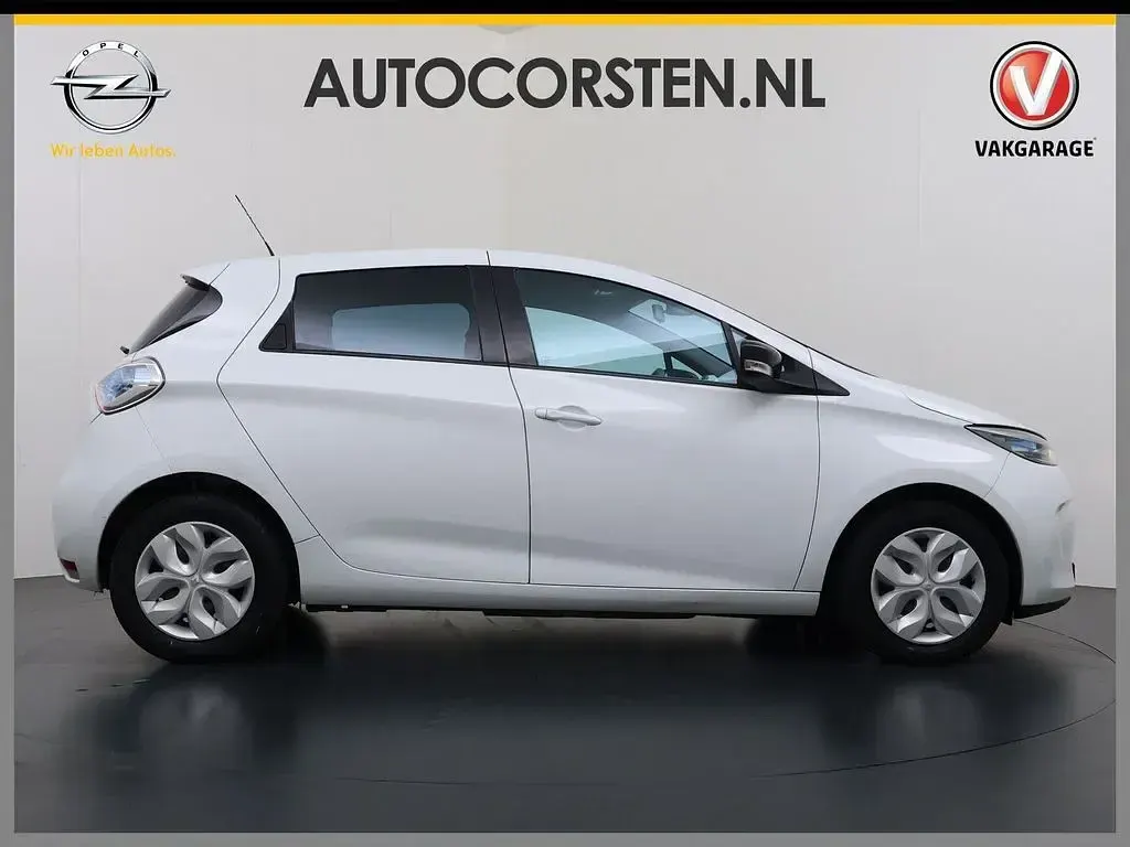 Gebraucht Renault Zoe Life 64 kW (88 PS) 2014 Weiß Kleinwagen