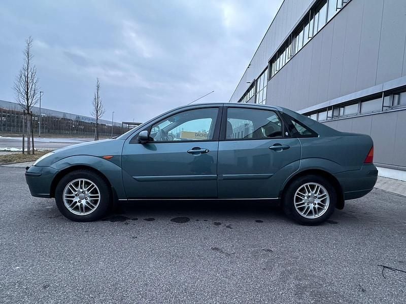 Gebraucht Ford Focus Ghia 116 PS (85 kW) 2004 Limousine
