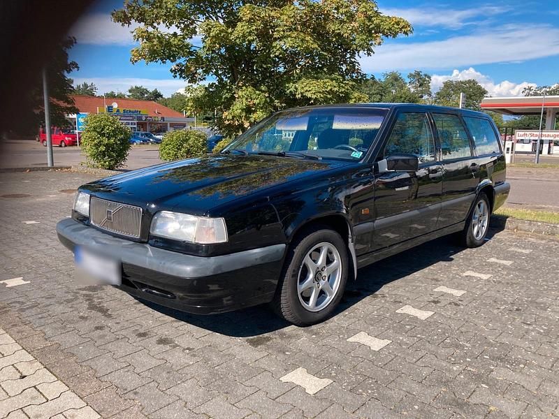 Schwarz Gebraucht 1994 Volvo 850 Kombi | 3.300 € - Bild 1/4