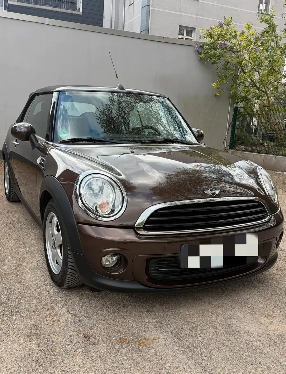 Gebraucht Mini One Cabriolet 75 PS (55 kW) 2011 Braun Cabrio