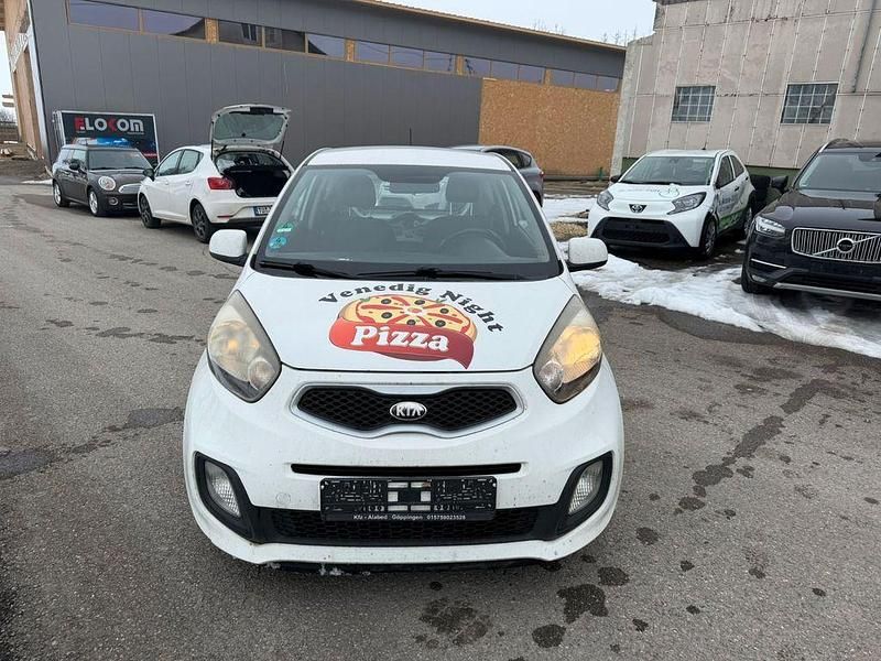 Second-hand Kia Picanto Edition 7 69 CP (50 kW) 2013 Alb Hatchback