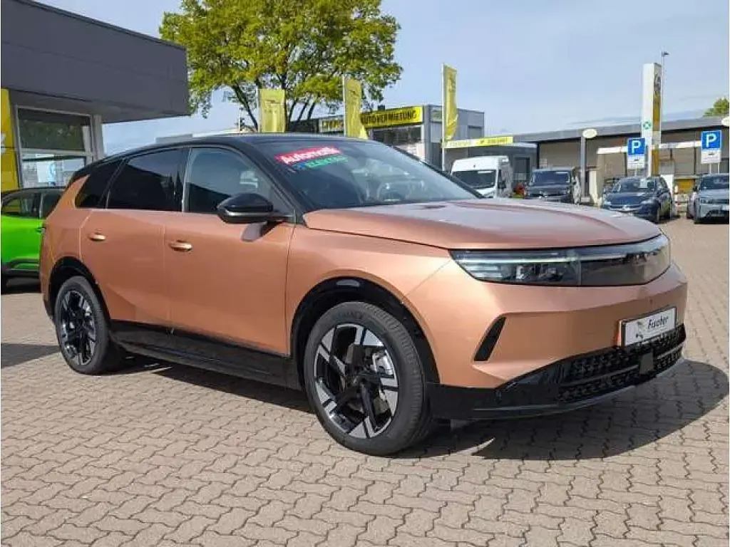 Gebraucht Opel Grandland Electric 156 kW (213 PS) 2025 Impakt kupfer (metallic) SUV