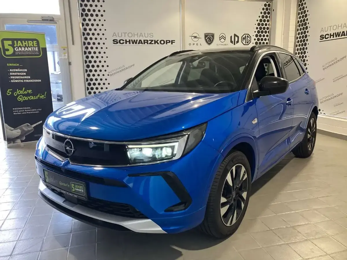 Gebraucht Opel Grandland X 131 PS (96 kW) 2023 Kobalt blau/vertigo blau SUV