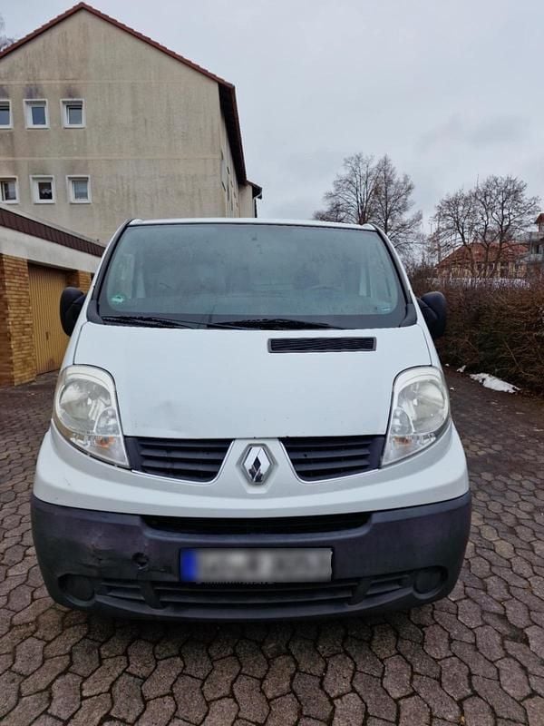 Gebraucht Renault Trafic 115 PS (84 kW) 2009 Weiß Van / Kleinbus