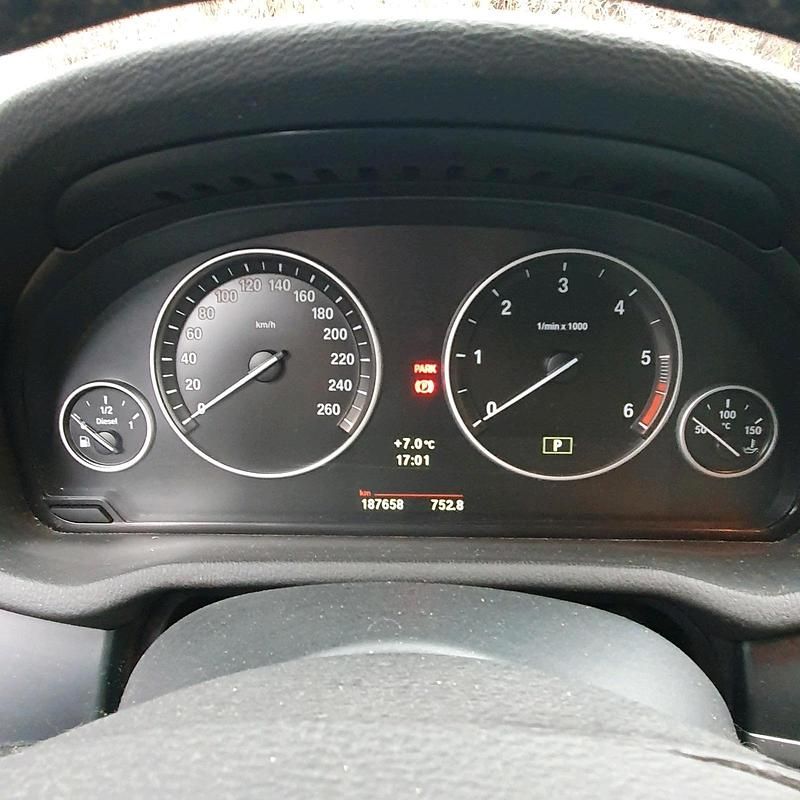 Gebraucht BMW X3 184 PS (135 kW) 2012 Grau SUV