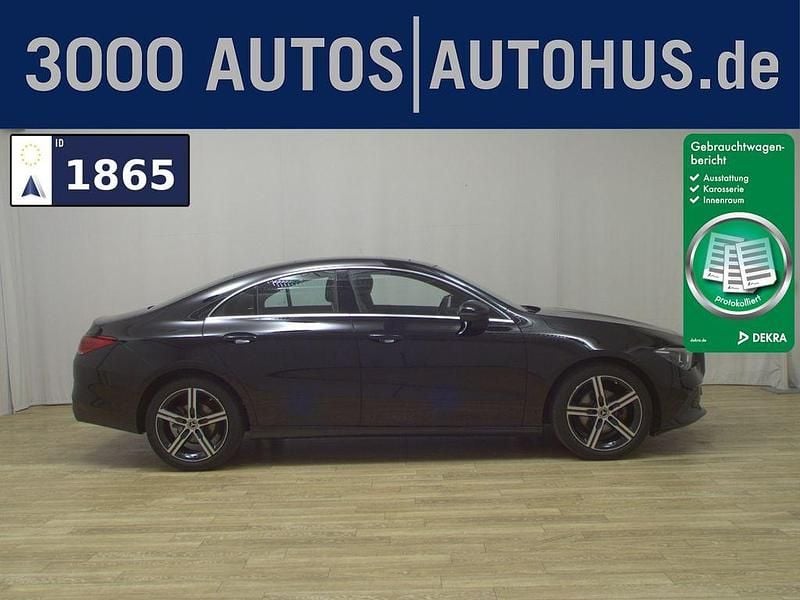 Nachtschwarz unilack Gebraucht 2022 Mercedes CLA180 Progressive Limousine | 27.480 € (Guter Preis) - Bild 1/4
