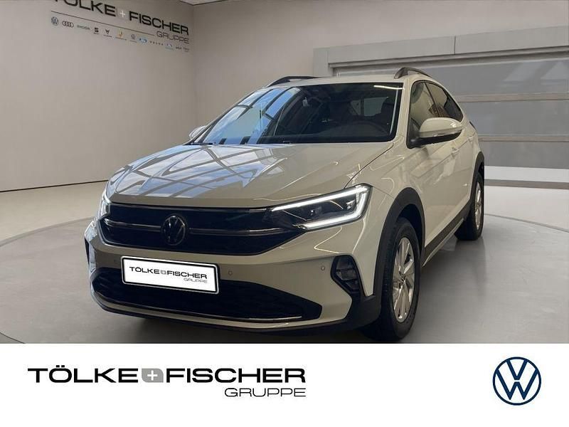 Weiß Gebraucht 2025 VW Taigo Life SUV | 20.899 € (Fairer Preis) - Bild 1/3