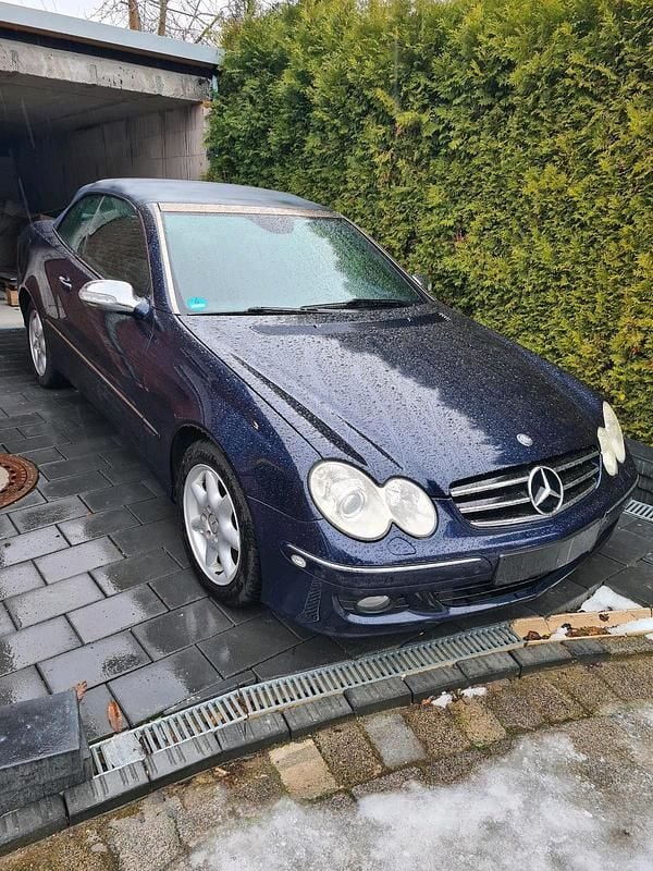 Blau Gebraucht 2006 Mercedes CLK280 Avantgarde Cabrio | 15.999 € - Bild 1/4