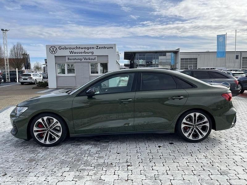 Gebraucht Audi S3 Performance 333 PS (244 kW) 2024 Distriktgrün Limousine