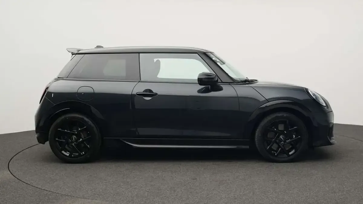 Gebraucht Mini John Cooper Works 204 PS (150 kW) 2025 Grau Kleinwagen
