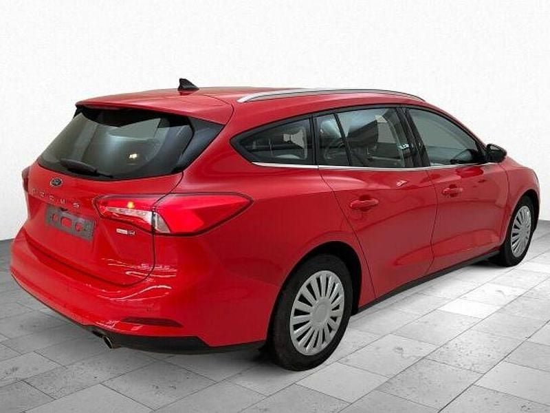 Gebraucht Ford Focus Cool & Connect 215 PS (158 kW) 2021 Race red Kombi